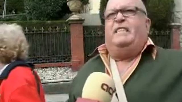 L'avaria a la línia R-4 de RENFE s'ha produït per la caiguda d'un mur смотреть онлайн