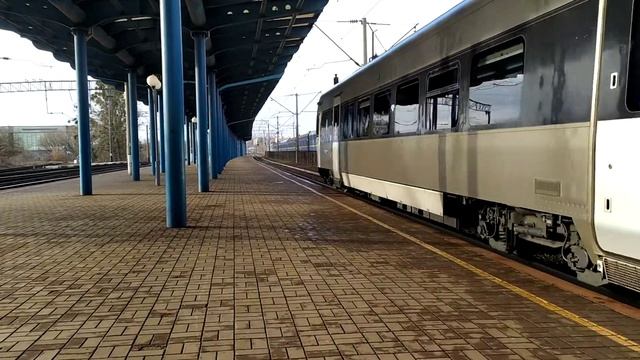 HRCS2 на станции Винница отправляется в сторону Жмеринки смотреть онлайн