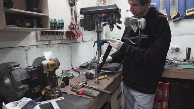 Repairing The Worst Corroded MAGLITE Ever смотреть онлайн