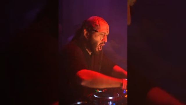 DJ M.E.G. РАШНСТАИЛ 5 ЛЕТ ! МОСКВА ПОЖАР!!! смотреть онлайн