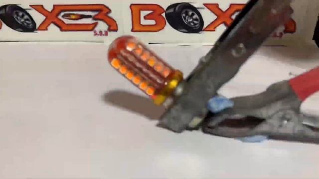 Flashing LED light - 1156 / 1157 / T20 смотреть онлайн