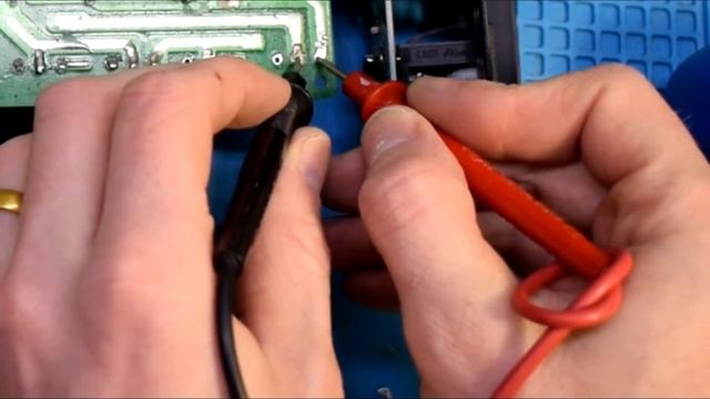 Car power inverter repair. (1200 Watts) смотреть онлайн