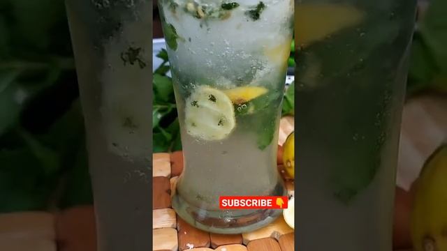 #shorts #mojito💚full recipe is available #youtubeshorts #ytshorts #viralshorts #huzamyszayka смотреть онлайн