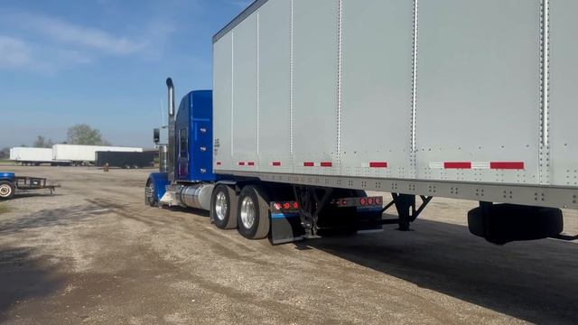 I delivered to a marijuana planting facility | trucking vlog| Kenworth w900L смотреть онлайн