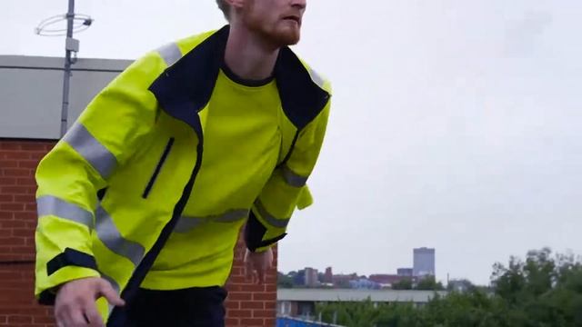 STRATA® Protection - Professional Parkour Athlete смотреть онлайн