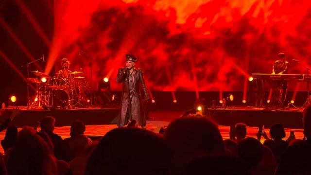 Adam Lambert- Las Vegas Oct 22, 2021- Evil in the Night смотреть онлайн