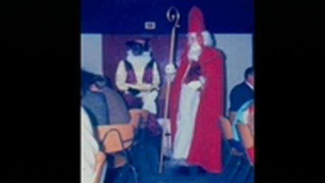 Oude foto's van Helikon feestjes смотреть онлайн