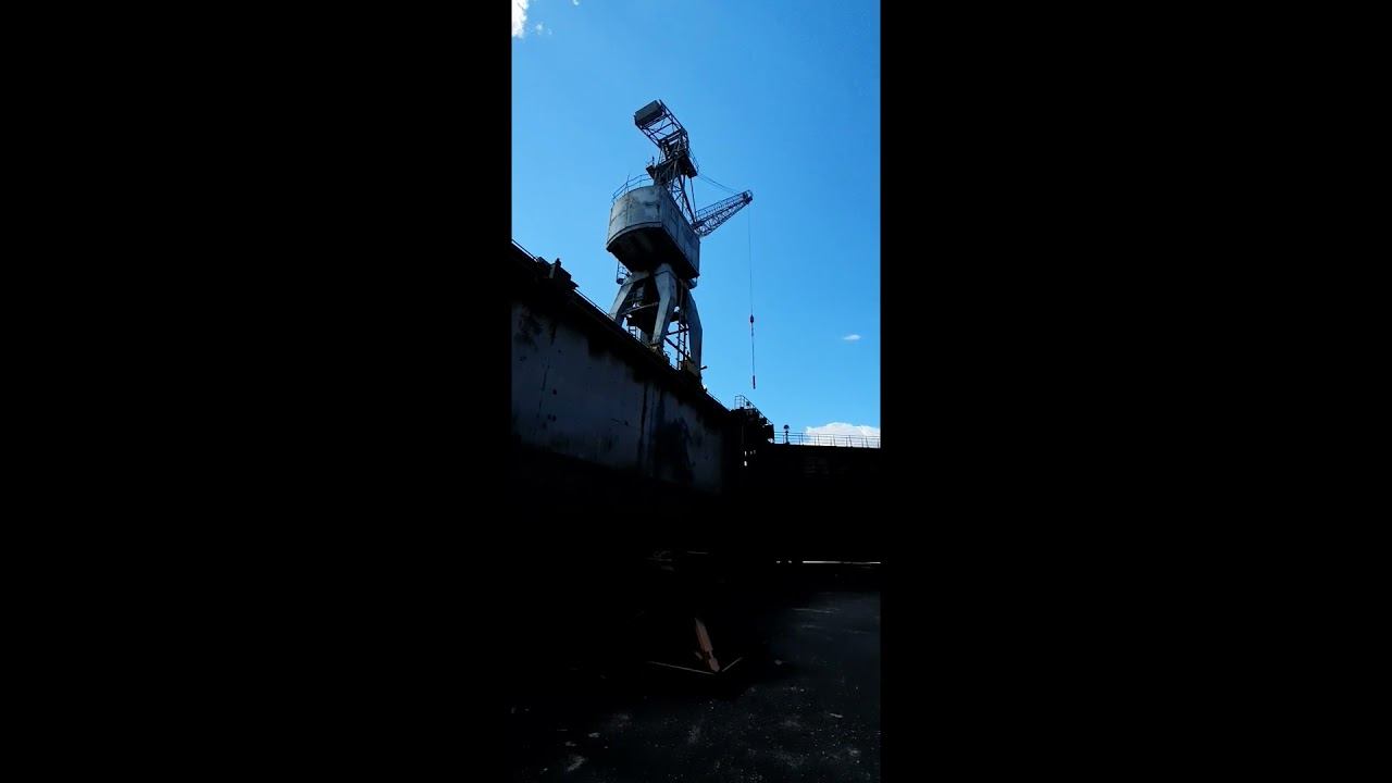 Благовещенский судоремонтный завод.