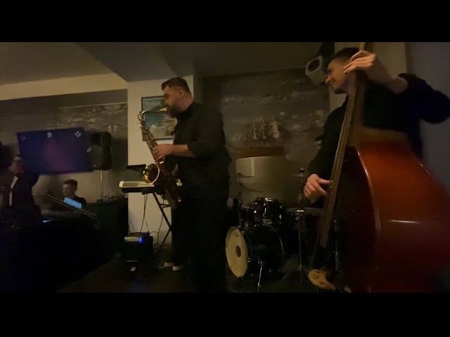 “Mack the knife”. смотреть онлайн