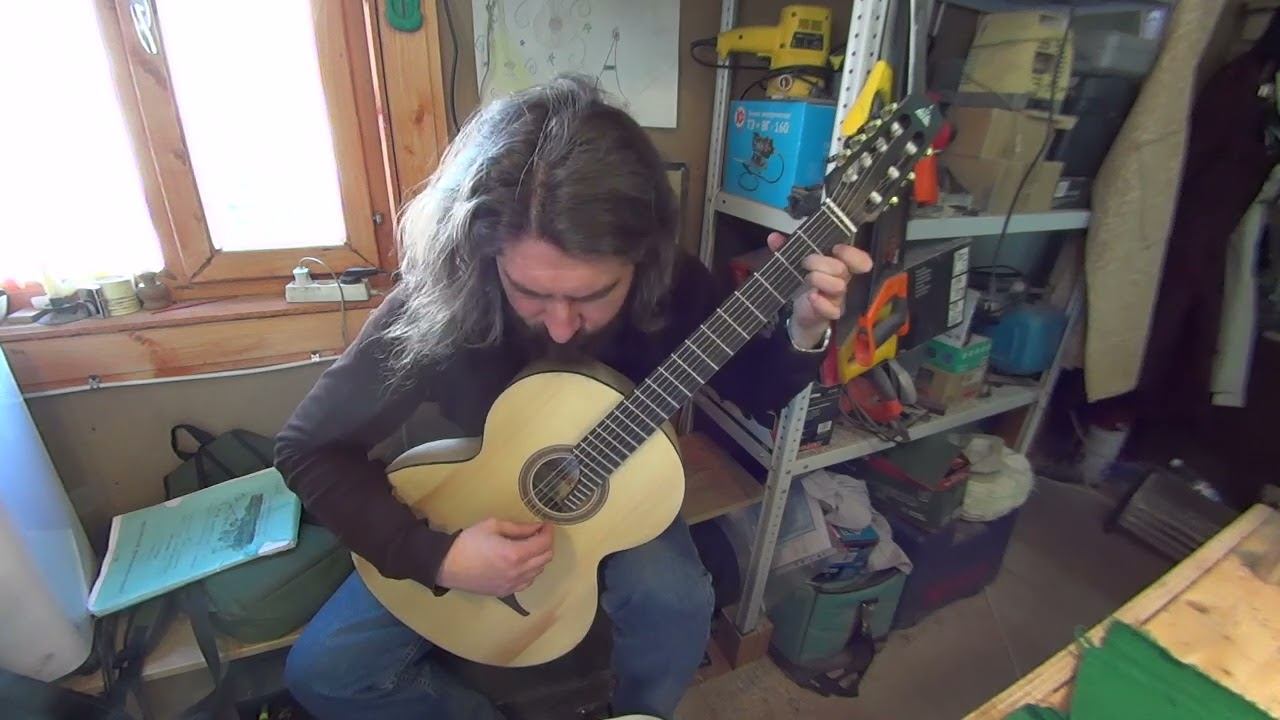 Звучание гитары АХ-РК7Н мастера Антона Хорина, А. Сихра "Испанские шалости", исп. Алексей Тонких. смотреть онлайн