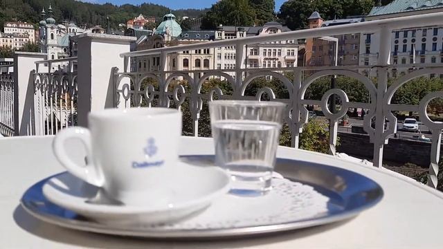 Cafe Elefant, Karlovy Vary: Dallmayr coffee смотреть онлайн
