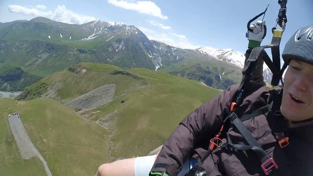 Gudauri Kazbegi Paragliding - 06.06.17 - Yaroslav 3