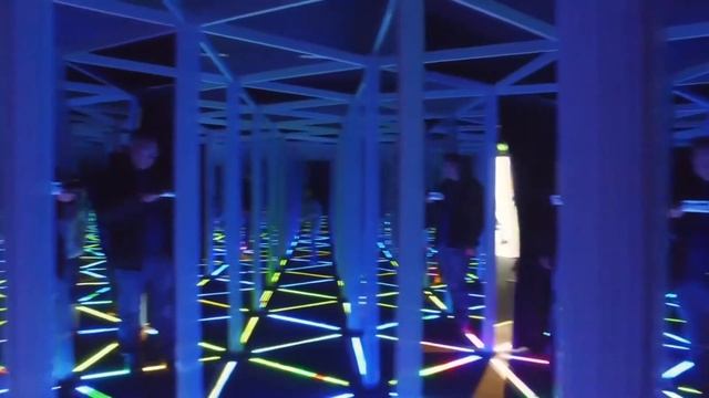 Camera Obscura World of illusions (Edinburgh, Scotland) смотреть онлайн