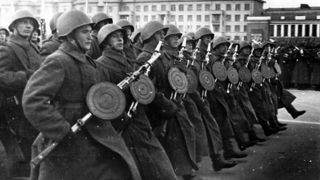 9 May Qələbə Günü- 9 май День победы