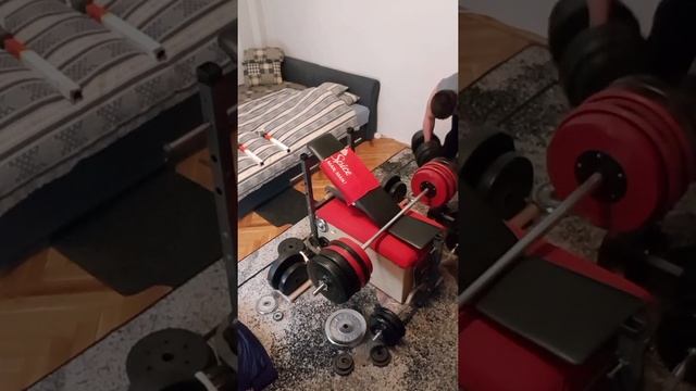 Incline dumbbell press: 38 kg (83.6 lbs) DB's almost 8 reps, 8 reps bent over row, 20 secs holding смотреть онлайн