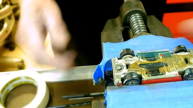 Copy of 50 watt Fiber Laser cutting the posts on a Redline Supervan смотреть онлайн