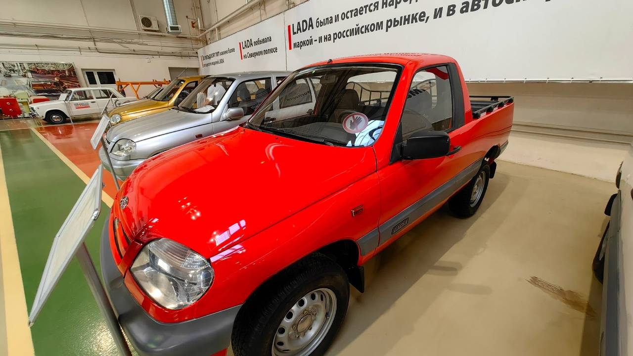 Большое путешествие по музею АВТОВАЗа. Часть четвертая - коллекция движков смотреть онлайн