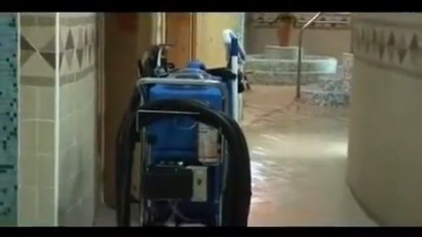 Santoemma Foamtec 15/30/70 Restroom/Shower Foam, Rinse & Vacuum System.