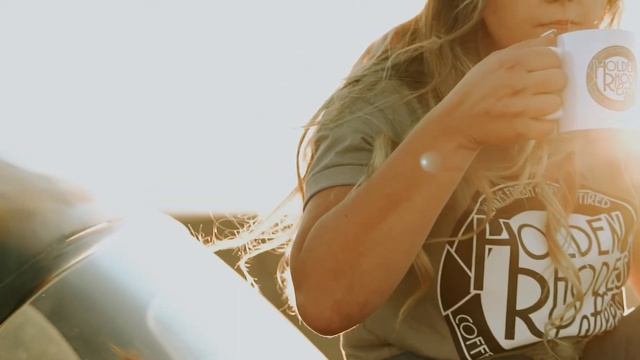 Holden Rhodes Coffee Commercial смотреть онлайн