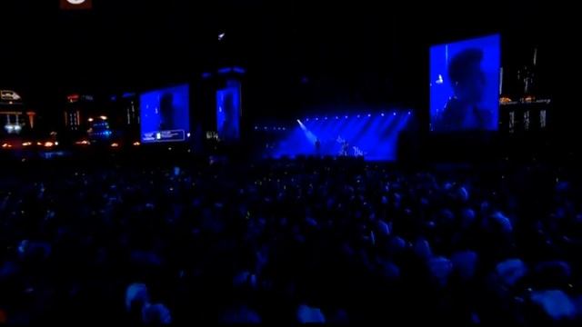 Queen and Adam Lambert in Ukraine (Who wants to live forever) смотреть онлайн