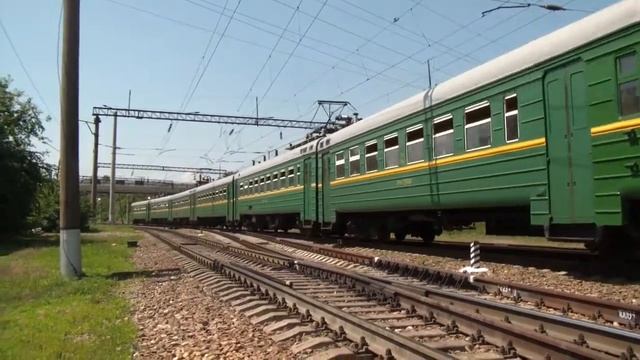 Электропоезд ЭР9П-254 смотреть онлайн