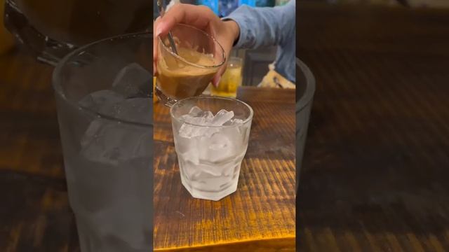 Как пьют кофе во Вьетнаме