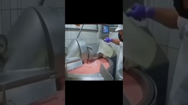 Много ли мяса в колбасе???