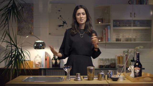 The Baileys Flat White Martini смотреть онлайн
