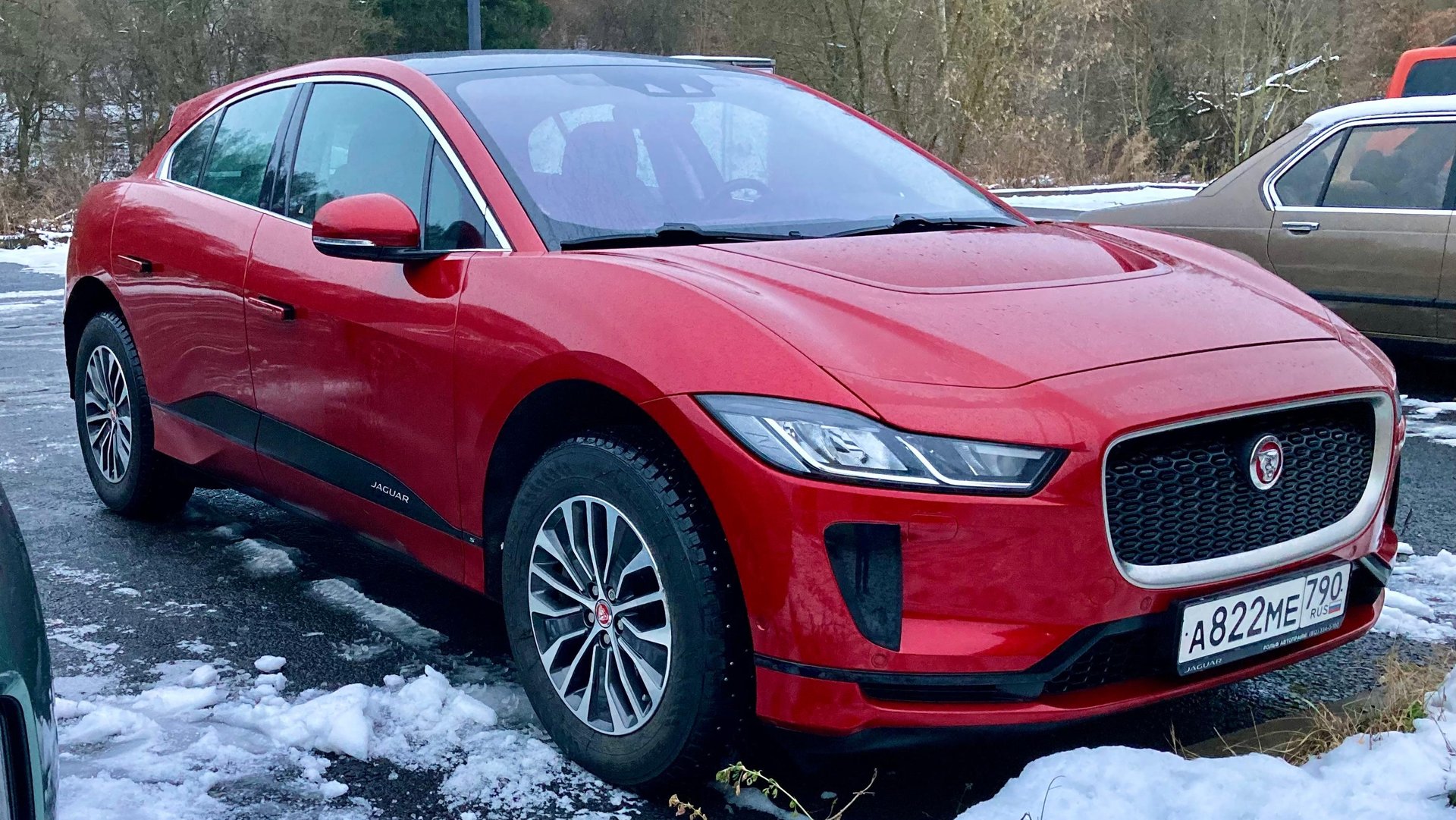 Jaguar I-Pace ev400 AWD 2018!! Премиальный электро кроссовер с батареей 90 кВтч!!! смотреть онлайн
