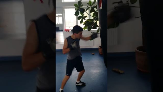Club Sportiv Lia & Luk Dej смотреть онлайн