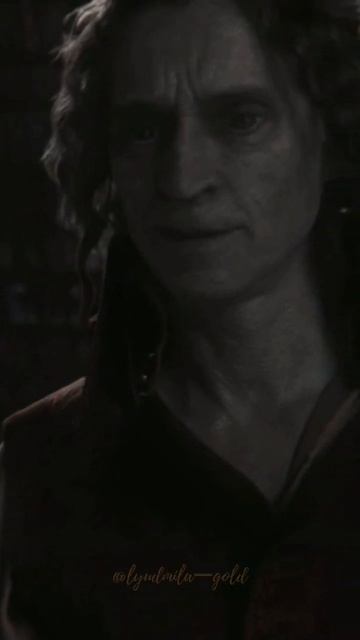 Так вот как он её нашёл! 😁 #RumBelle #РумБелль #OnceUponATime #ouat #овс #ОднаждыВСказке смотреть онлайн