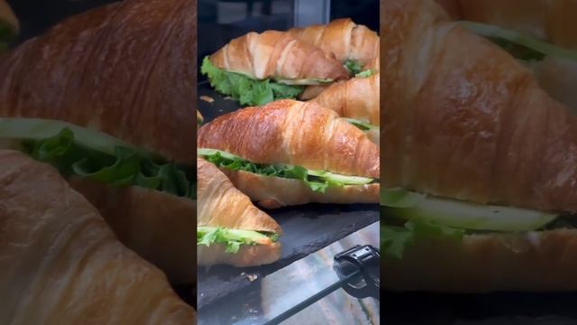 1. Уютная кофейня COFFEEDAY – прекрасное место для встречи с друзьями, родными и близкими❤️ смотреть онлайн