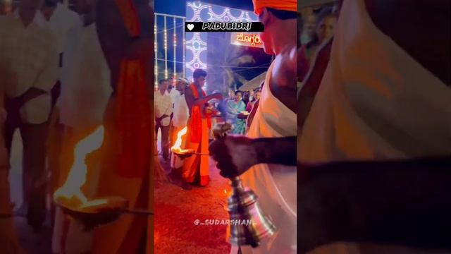 ಶ್ರೀ ಕೋರ್ದಬ್ಬು ದೈವಸ್ಥಾನ ಪಡುಬಿದ್ರಿ #padubidri #daiva #udupi #tulunadu #viber смотреть онлайн