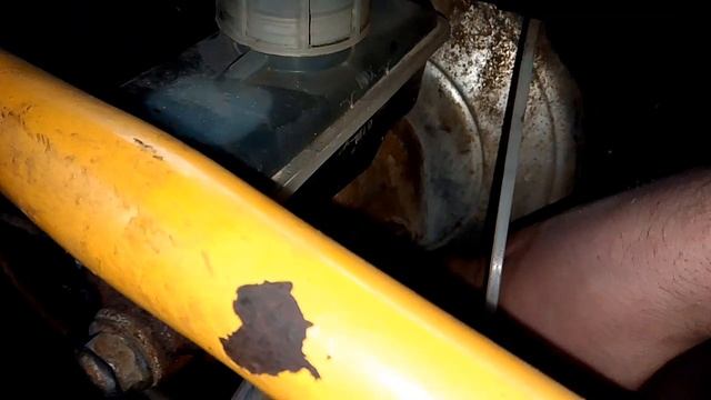 уходит тормозная жидкость бесследно следов утечки нет