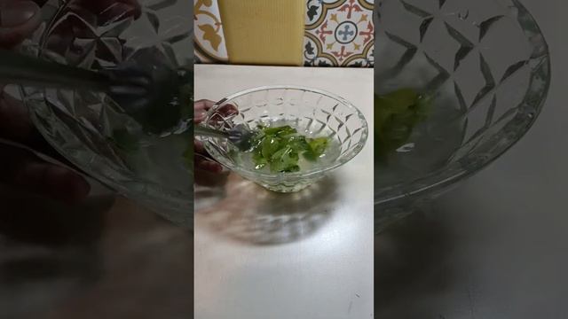 Mint Lemonade #shorts #lemonade #summerdrink || Tips and Recipes by Anish смотреть онлайн