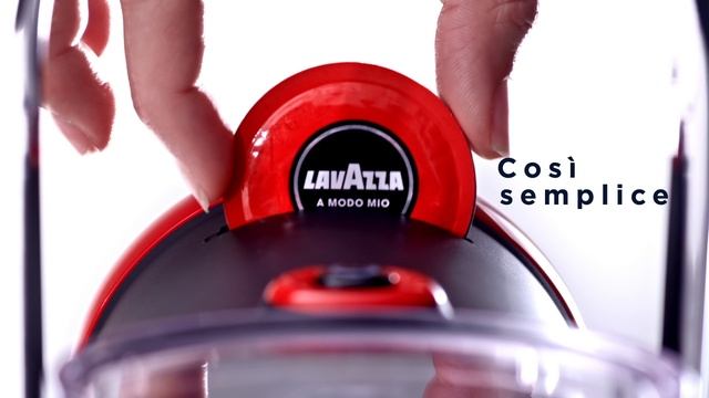 JOLIE, LA PRIMA MACCHINA ESPRESSO "TUTTA" DI LAVAZZA смотреть онлайн