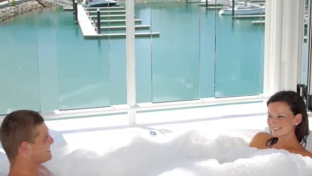 Beachside Magnetic Island Holiday Apartments смотреть онлайн