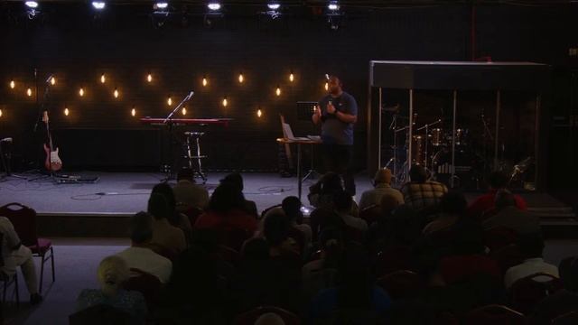 The Lens of Jesus // Arnold Kinzomba смотреть онлайн
