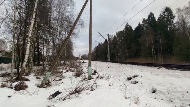 Электропоезд ЭП2Д-0066 платформа Хлюпино до станции Звенигород. 17.01.2025.