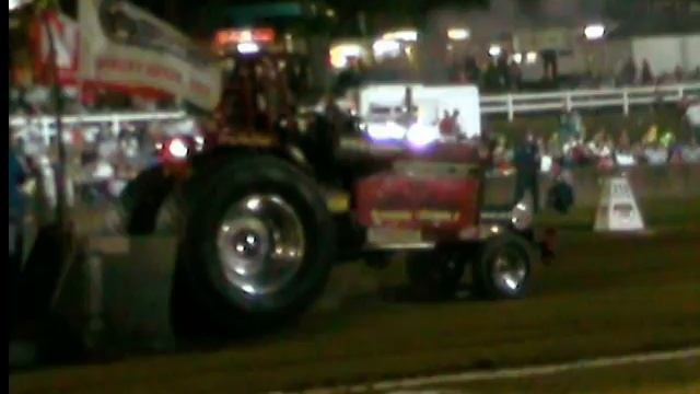 7/22/07 NTPA R2 Mt. Vernon, OH Heavy Super Stock Tractors смотреть онлайн