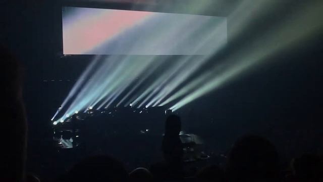 QUEEN +ADAM LAMBERT «Show Must Go On” смотреть онлайн