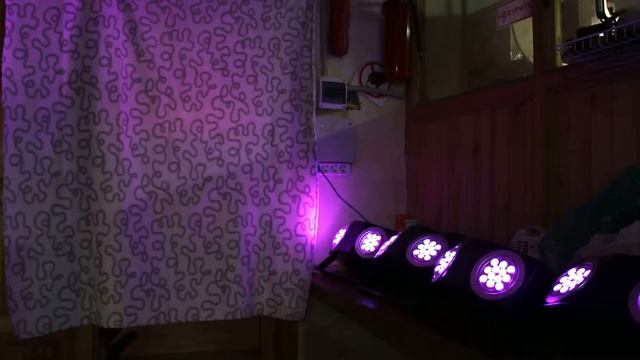 Фон: Перелив CMY, стробоскоп RGB MACRO смотреть онлайн