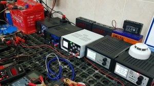 КУЛОН 825  +  БЕРЕЖОК V1.  "Святая вода"  против  110 часов  Заряда БЕРЕЖКА. Разряд EFB  до 10,5 В.