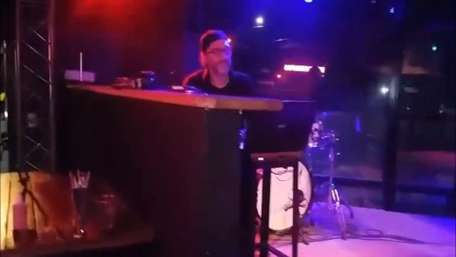 Hiptangoth primer show en Club La octava смотреть онлайн