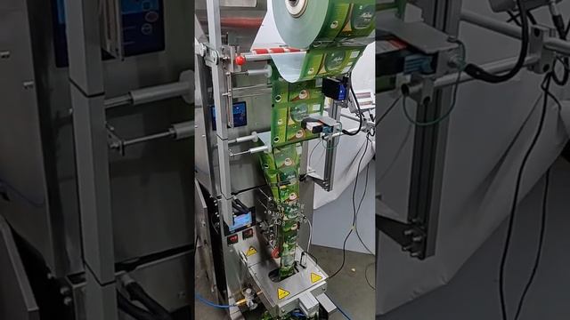 Tea, chaypatti, coffee pouch packing machine, form fill seal, ffs machine with inkjet coding, смотреть онлайн