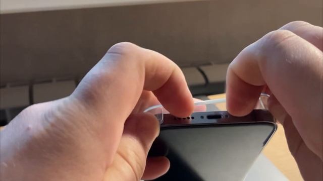 Clear Case: Как снимать без повреждений смотреть онлайн