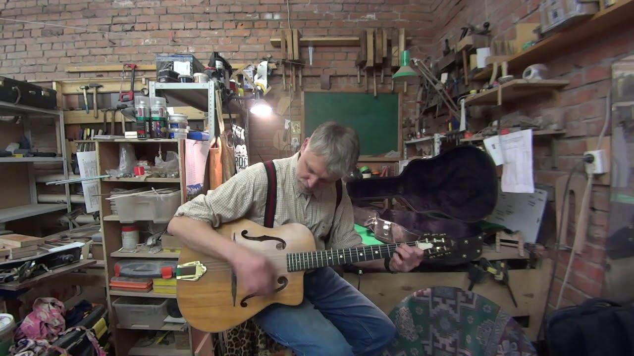 Обзор мануш-гитары с эфами мастера Антона Хорина. смотреть онлайн