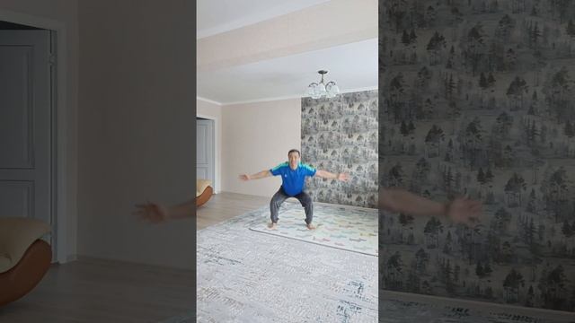 Зарядка от Академии #УспехВместе приводят в тонус! смотреть онлайн