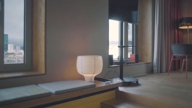 10 Extra Large Guest Room - 25hours Hotel Zurich Langstrasse смотреть онлайн