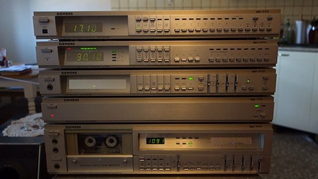 Siemens 777 play CD смотреть онлайн
